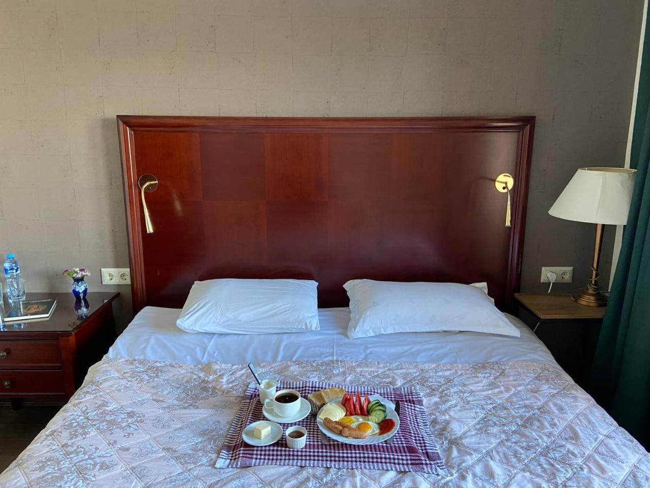 Hotel "Tbilisi Tales" In The Heart Of The Old City Ngoại thất bức ảnh